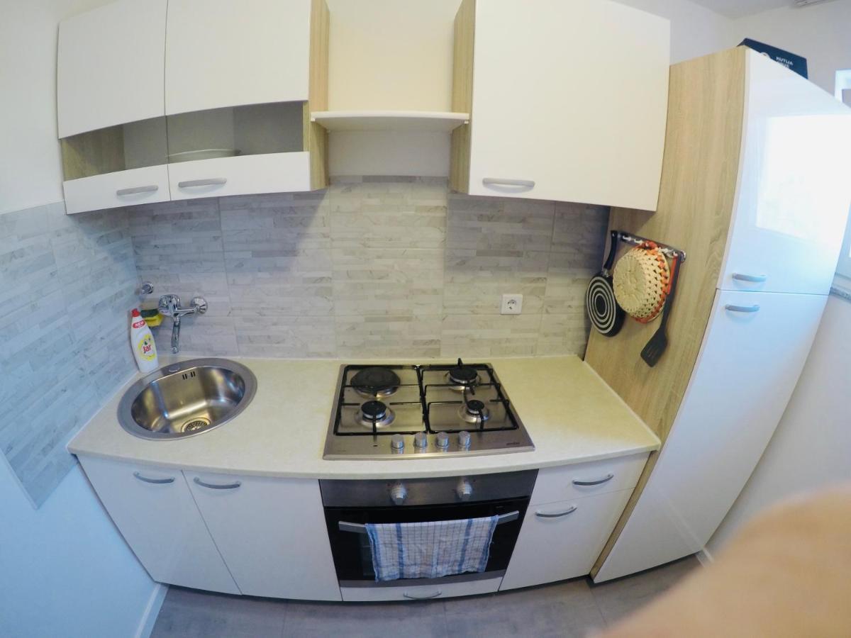 Apartments Lopac Jadranovo Zewnętrze zdjęcie