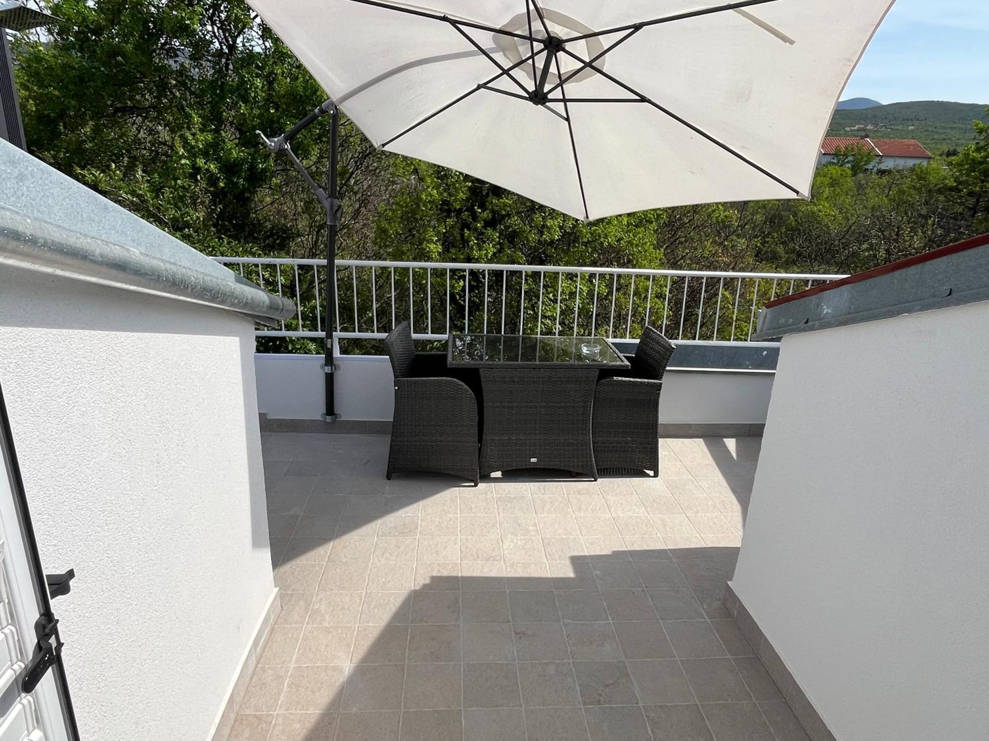 Apartments Lopac Jadranovo Zewnętrze zdjęcie