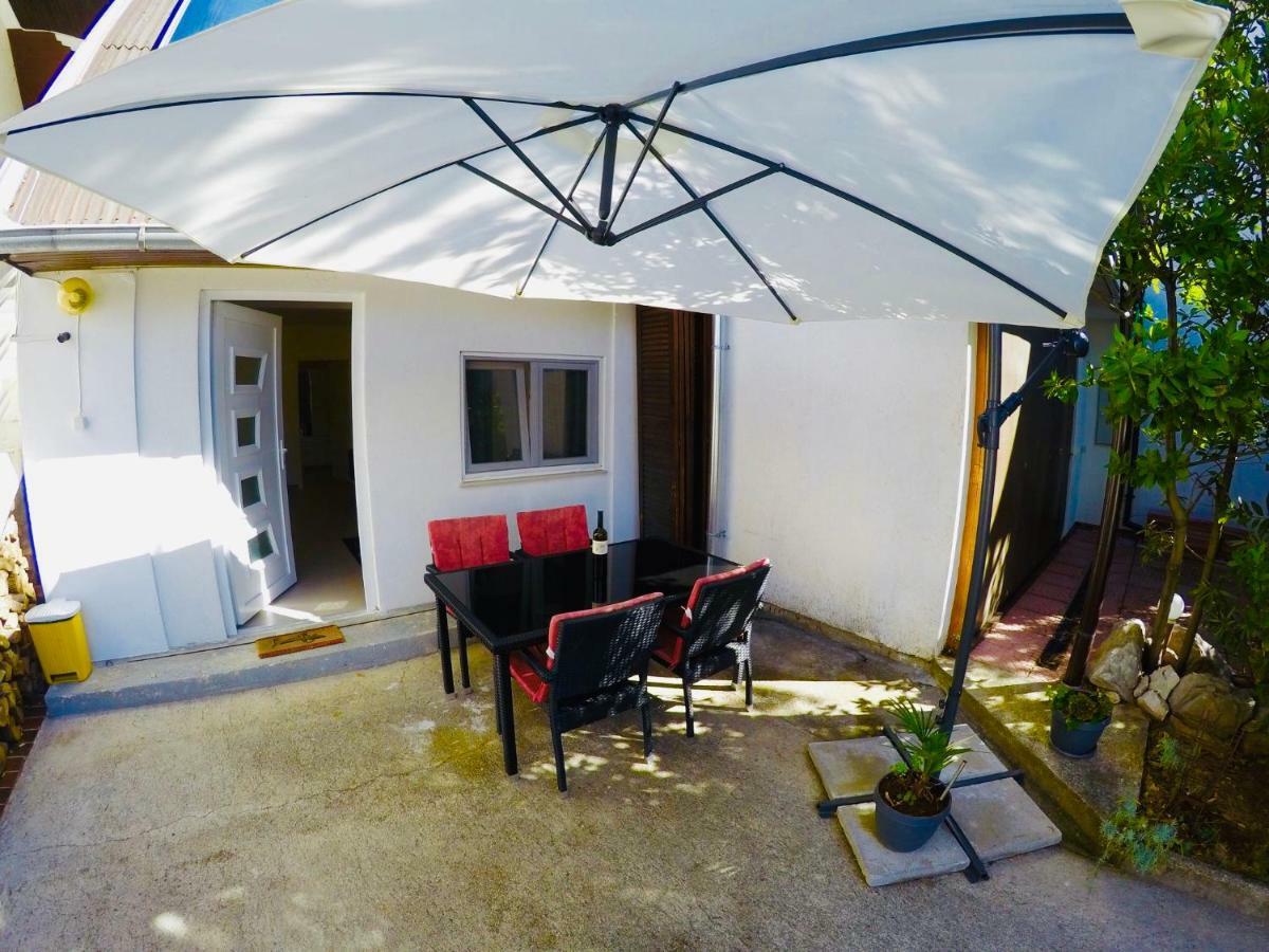 Apartments Lopac Jadranovo Zewnętrze zdjęcie