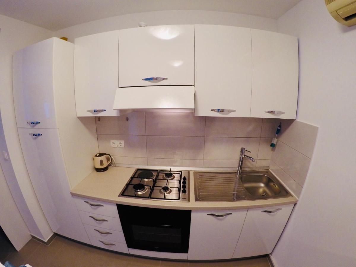 Apartments Lopac Jadranovo Zewnętrze zdjęcie